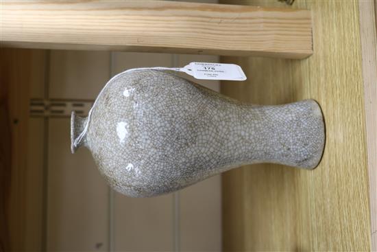 A 19th century Chinese crackleglaze vase height 22.5cm